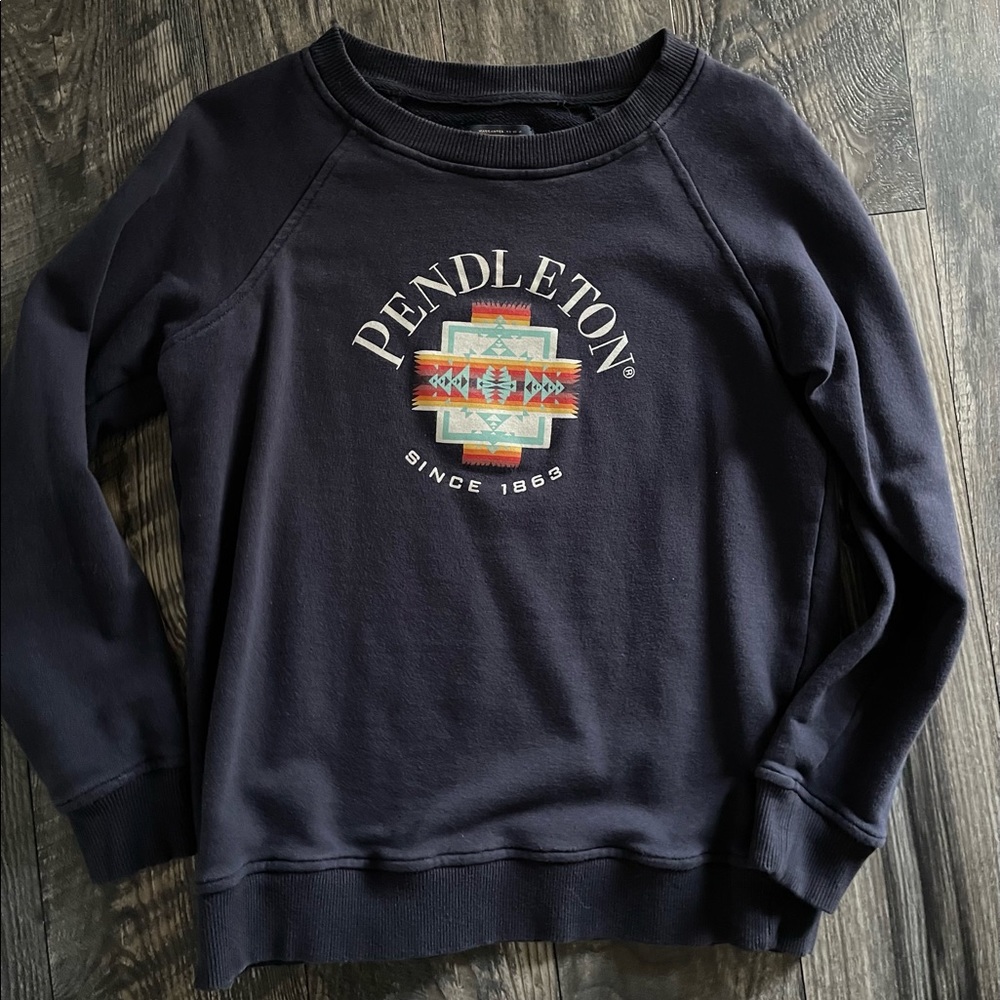 Womens Pendleton navy blue sweater size small